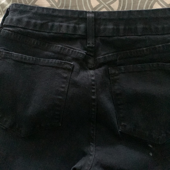 NYD Jeans size 4 Sheri Slim jean in black with stretch. - Picture 2 of 3